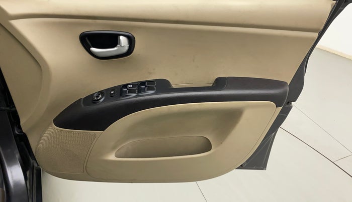 2012 Hyundai i10 MAGNA 1.2, Petrol, Manual, 83,603 km, Driver Side Door Panels Control