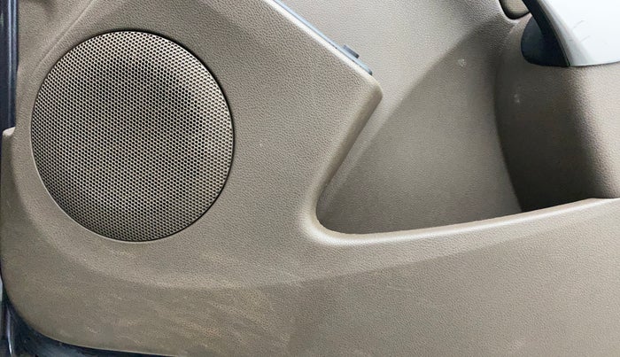 2017 Renault Duster 85 PS RXZ DIESEL, Diesel, Manual, 69,947 km, Speaker