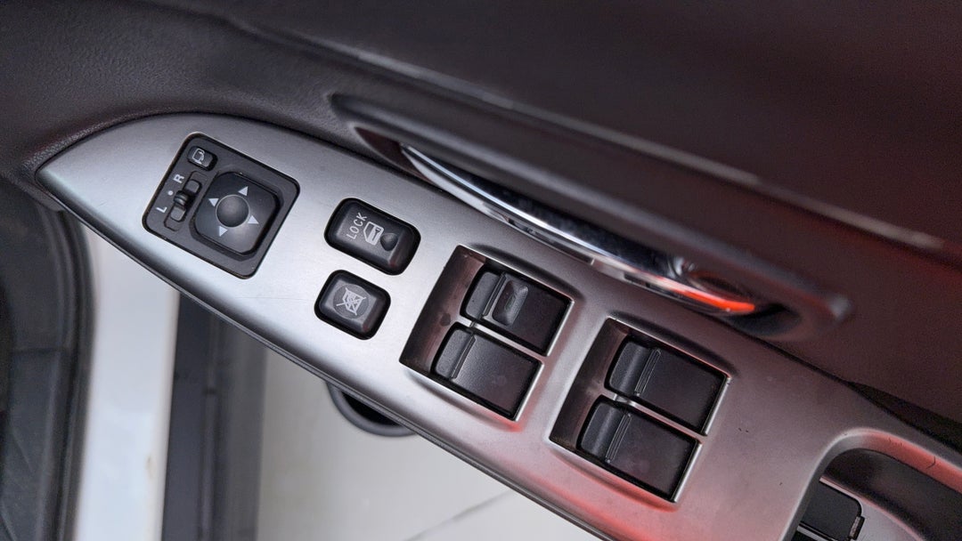 Drivers Side Door Panel Controls