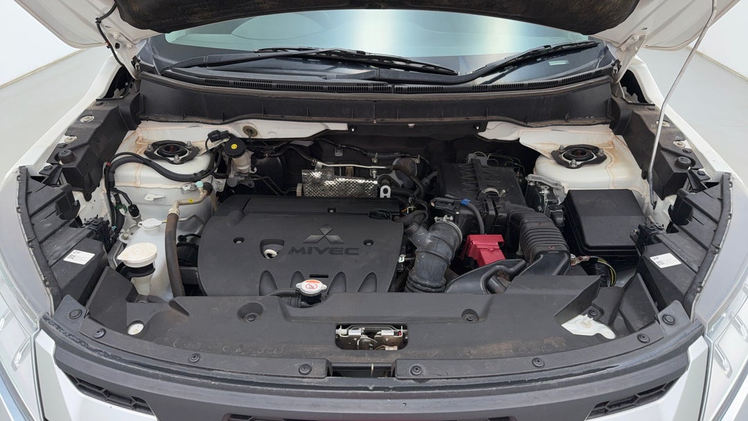 Open Bonnet (Engine)