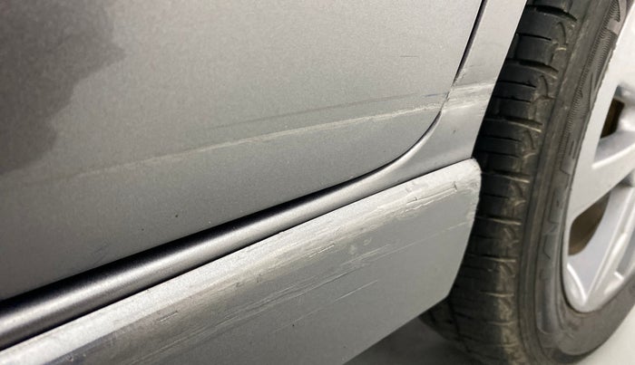 2018 Maruti Wagon R 1.0 VXI+ OPT. AMT, Petrol, Automatic, 81,020 km, Rear left door - Minor scratches