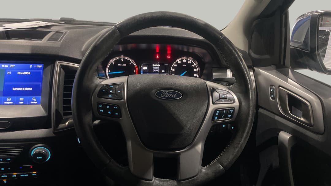 2021 Ford Ranger Xlt 2.0 (4x4), Automatic, 72680 km, Steering Wheel Close-up