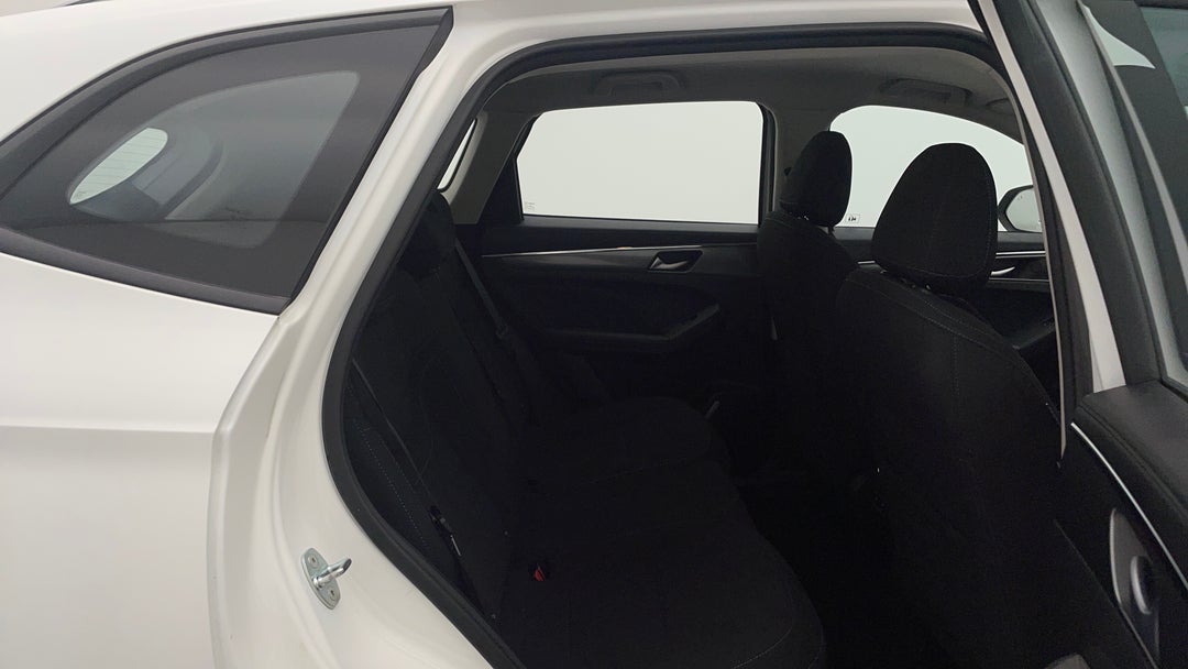 2023 GWM Haval Jolion Premium, Automatic, 25455 km, Right Side Rear Door Cabin View