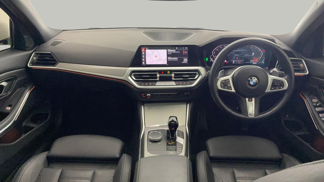 2022 BMW 3 30i M Sport, Automatic, 31816 km, Dashboard View