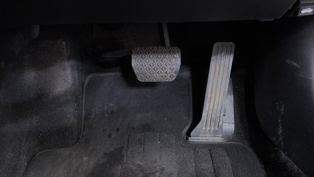 Pedals and Footmat