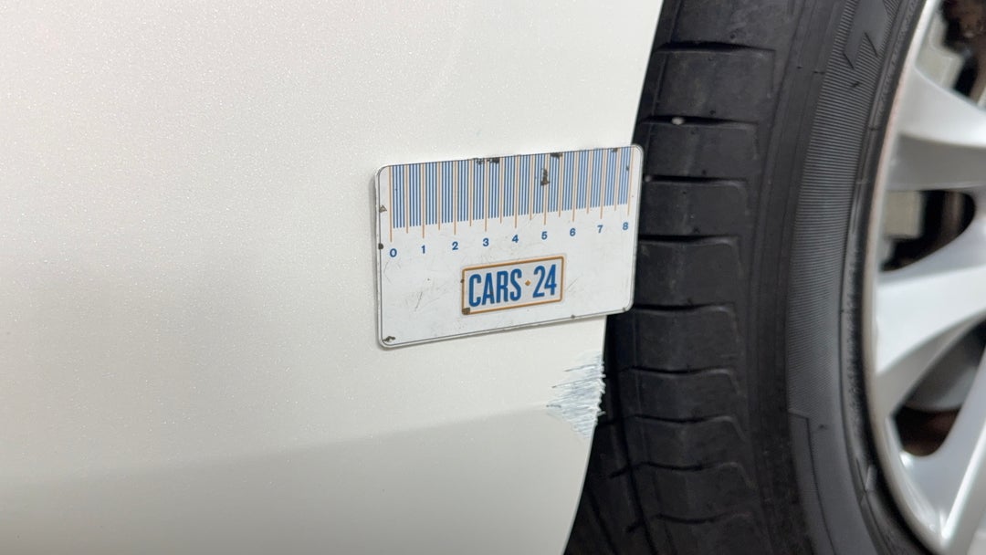 Bumper Front Scratch