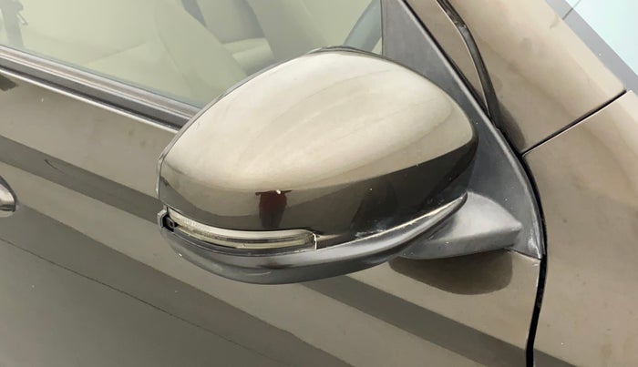 2018 Honda Amaze 1.2L I-VTEC S, Petrol, Manual, 75,552 km, Right rear-view mirror - Cover has minor damage