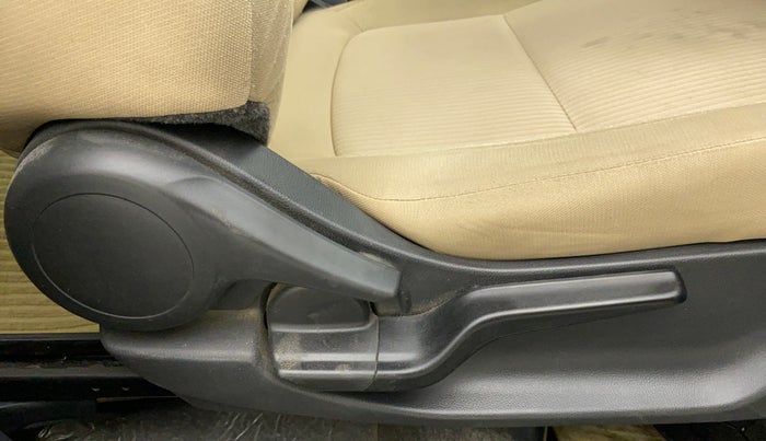 2018 Honda Amaze 1.2L I-VTEC S, Petrol, Manual, 75,552 km, Driver Side Adjustment Panel