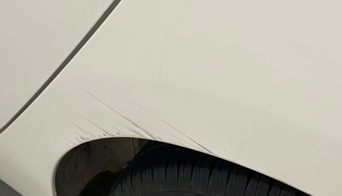 2017 Hyundai Eon SPORTZ, Petrol, Manual, 49,791 km, Left quarter panel - Minor scratches