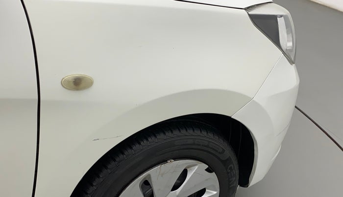 2014 Maruti Celerio VXI AMT, Petrol, Automatic, 1,06,671 km, Right fender - Minor scratches