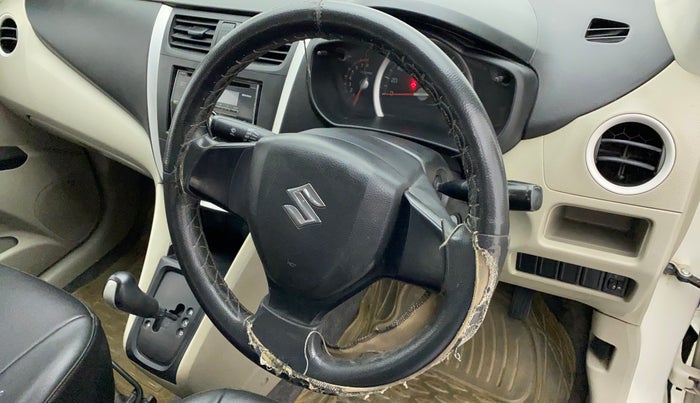 2014 Maruti Celerio VXI AMT, Petrol, Automatic, 1,06,671 km, Steering wheel - Steering cover is minor torn
