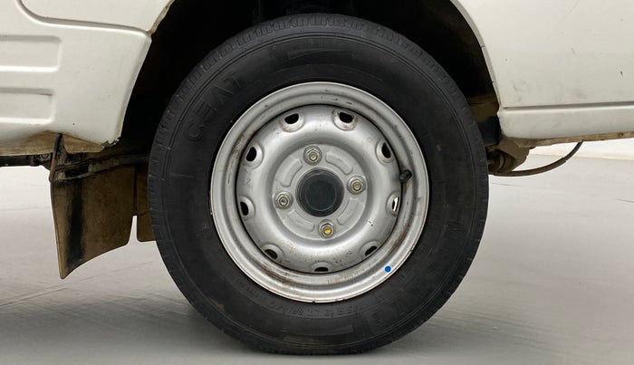 2018 Maruti OMNI E 8 STR, Petrol, Manual, 16,844 km, Right Front Wheel