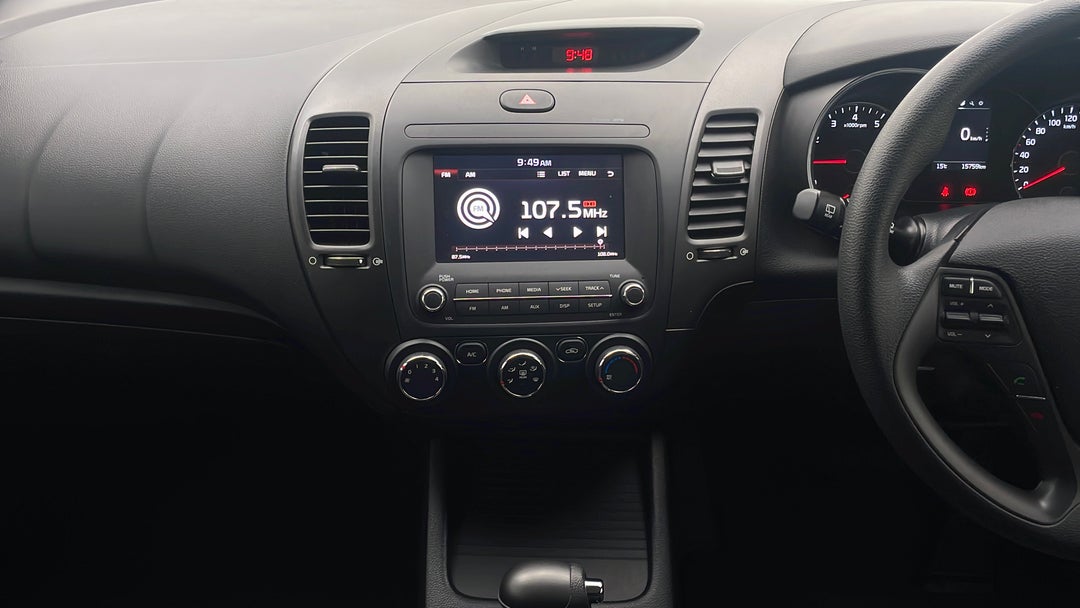 2018 Kia Cerato S, Automatic, 15759 km, Center Console