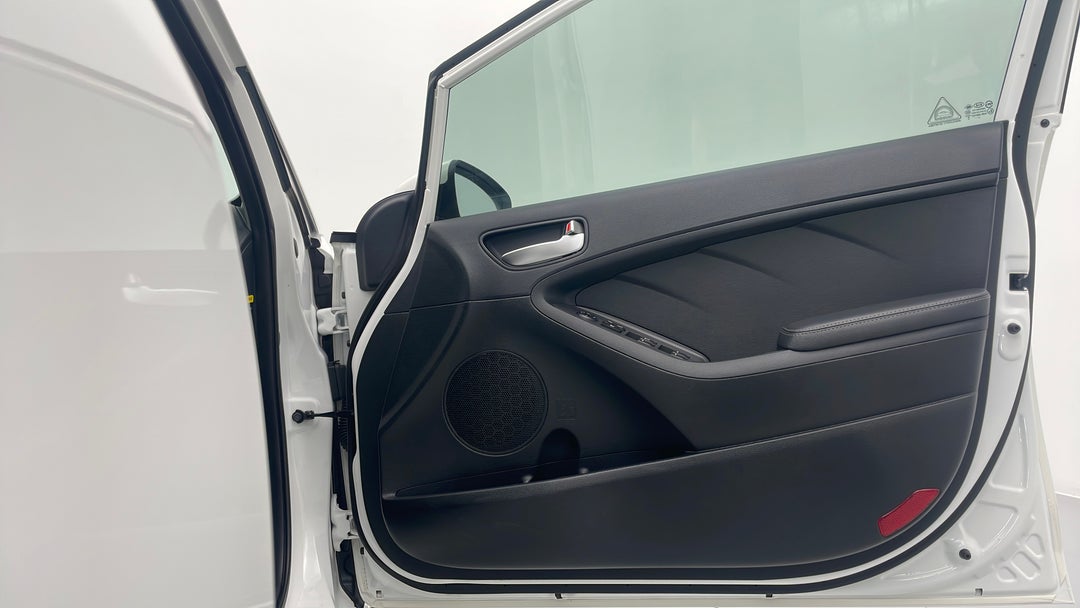 2018 Kia Cerato S, Automatic, 15759 km, Speaker View