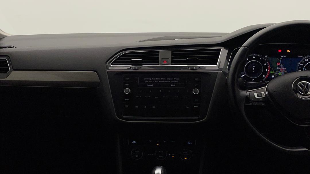 2018 Volkswagen Tiguan 132 Tsi Comfortline, Automatic, 82164 km, Infotainment System