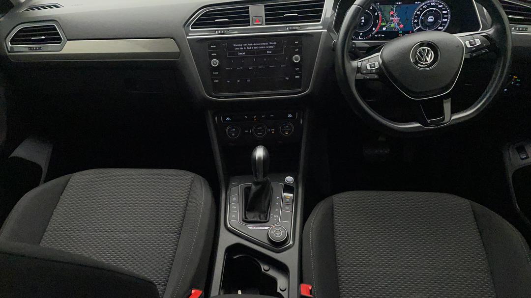 2018 Volkswagen Tiguan 132 Tsi Comfortline, Automatic, 82164 km, Center Console