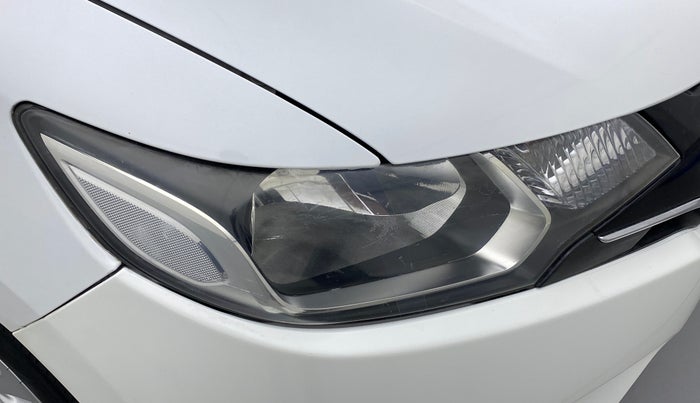 2016 Honda Jazz 1.2 V AT, Petrol, Automatic, 94,950 km, Right headlight - Faded