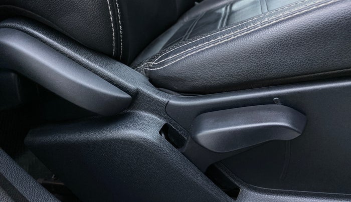 2019 Ford Ecosport 1.5 TITANIUM PLUS TI VCT AT, Petrol, Automatic, 77,877 km, Driver Side Adjustment Panel