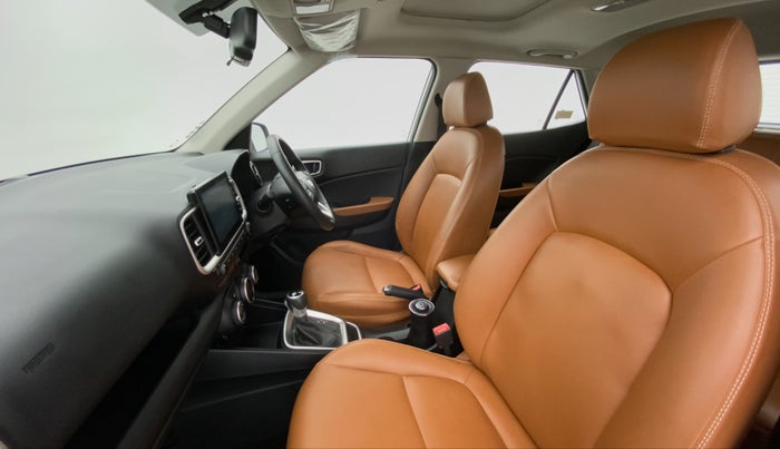 2019 Hyundai VENUE 1.0 TURBO GDI SX+ AT, Petrol, Automatic, 19,031 km, Right Side Front Door Cabin