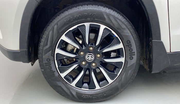 2020 Toyota URBAN CRUISER PREMIUM MT, Petrol, Manual, 17,004 km, Left Front Wheel