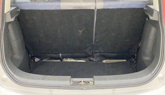 2012 Maruti Ritz VXI, Petrol, Manual, 53,625 km, Dicky (Boot door) - Parcel tray missing