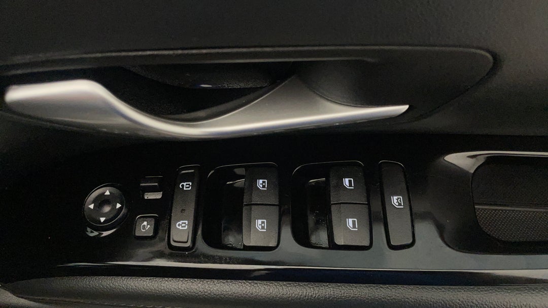 Drivers Side Door Panel Controls