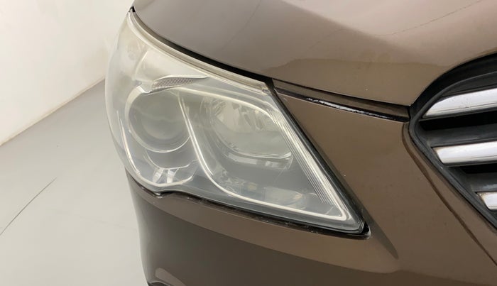 2016 Maruti Ciaz ZXI AT, Petrol, Automatic, 63,502 km, Right headlight - Faded