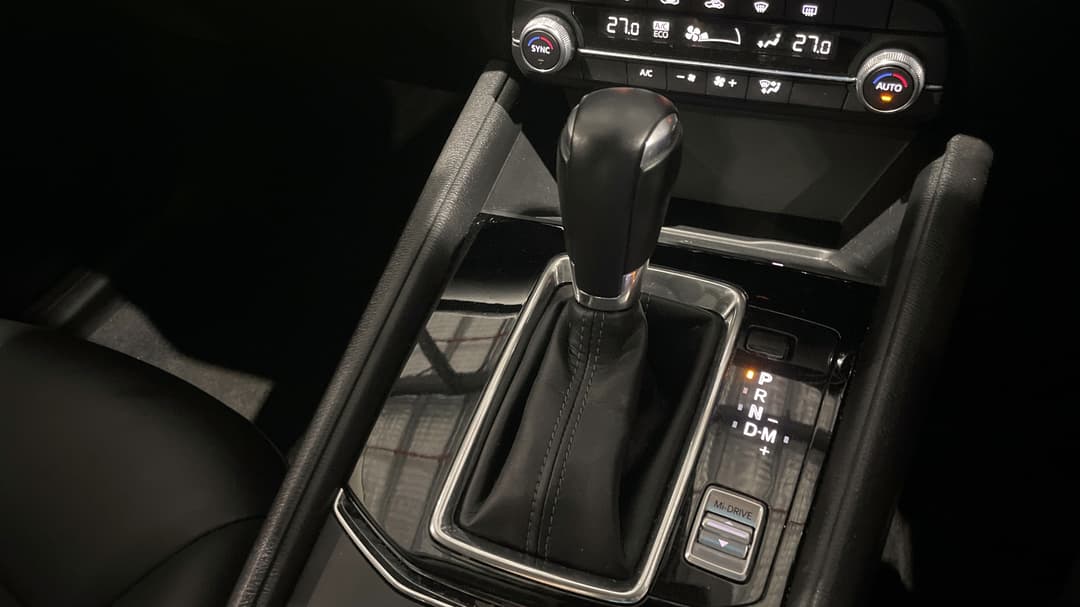 2022 Mazda CX-5 Touring (AWD), Automatic, 43844 km, Gear Lever 