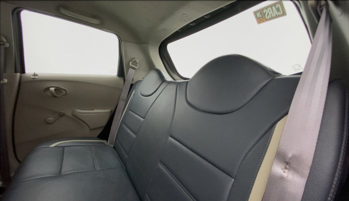 2015 Datsun Go T, Petrol, Manual, 57,988 km, Right Side Rear Door Cabin