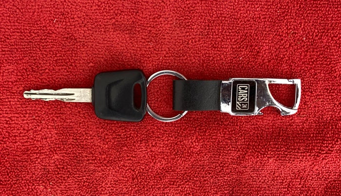 2015 Datsun Go T, Petrol, Manual, 57,988 km, Key Close Up
