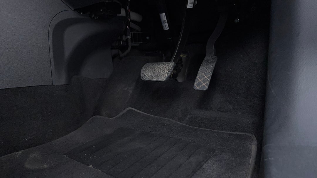 Pedals and Footmat