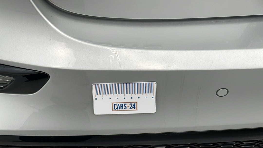 Bumper Rear Scratch