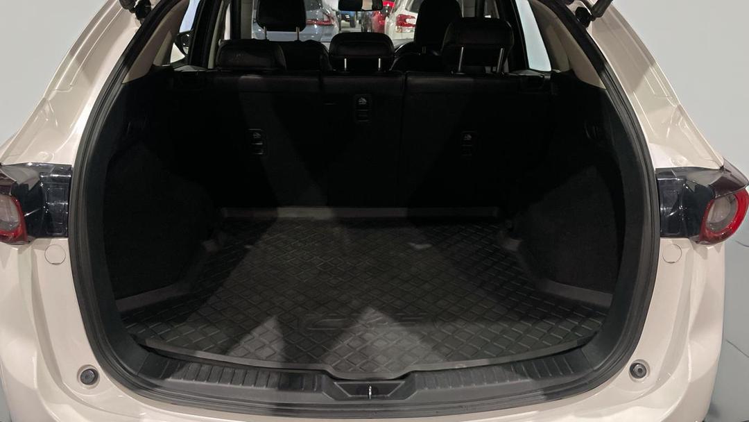 2021 Mazda CX-5 Gt (AWD), Automatic, 107958 km, Boot Inside View