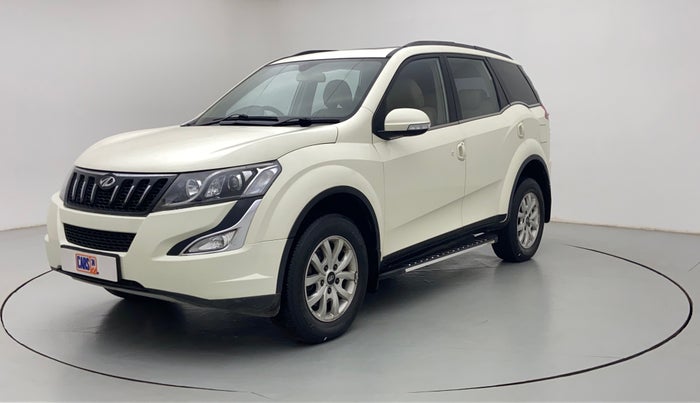 2015 Mahindra XUV500 W10, Diesel, Manual, 47,728 km, Left Front Diagonal