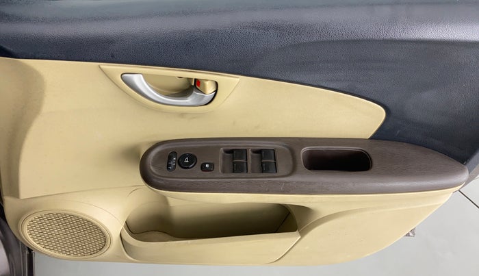 2013 Honda Brio 1.2 V MT I VTEC, Petrol, Manual, 42,545 km, Driver Side Door Panels Control