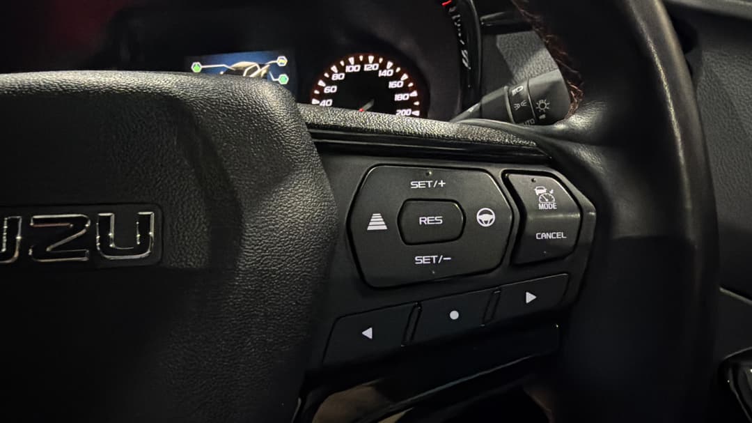 2023 Isuzu D-MAX X-terrain (4x4), Automatic, 57799 km, Cruise Control