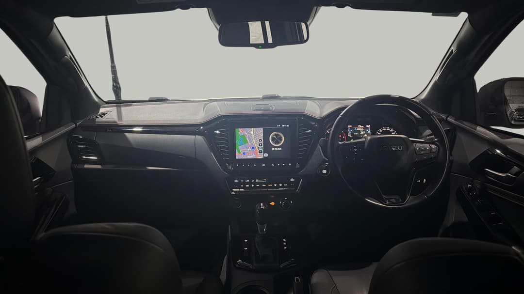 2023 Isuzu D-MAX X-terrain (4x4), Automatic, 57799 km, Dashboard View