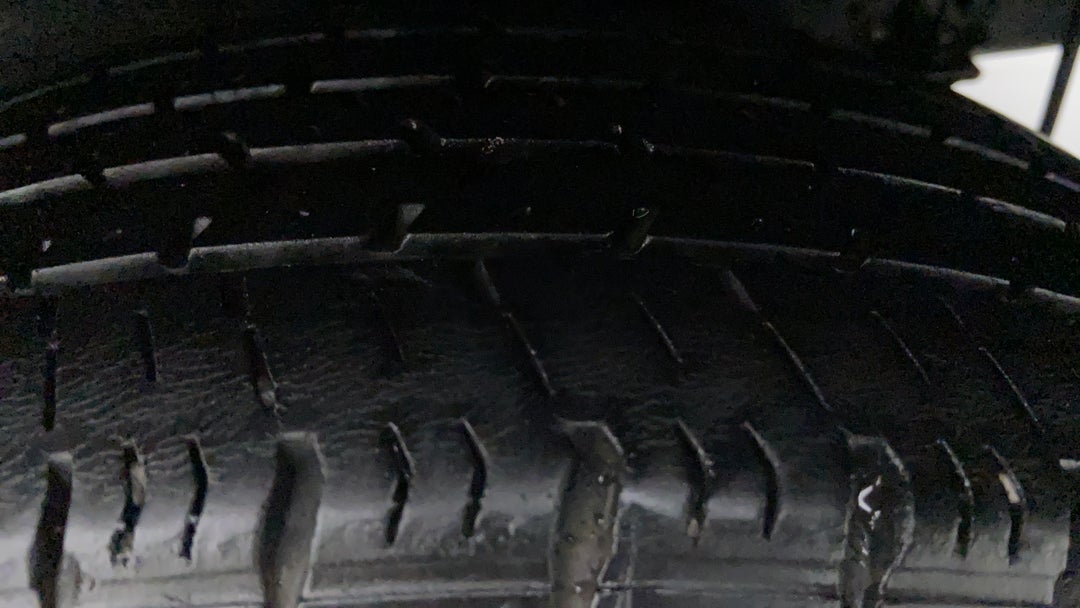 Right Rear Tyre Tread