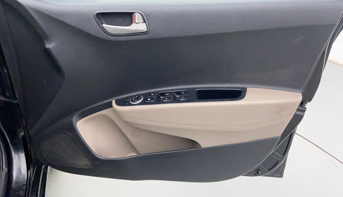2014 Hyundai Grand i10 SPORTZ 1.2 KAPPA VTVT, Petrol, Manual, 63,653 km, Driver Side Door Panels Control