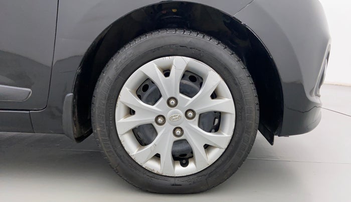 2014 Hyundai Grand i10 SPORTZ 1.2 KAPPA VTVT, Petrol, Manual, 63,653 km, Right Front Wheel