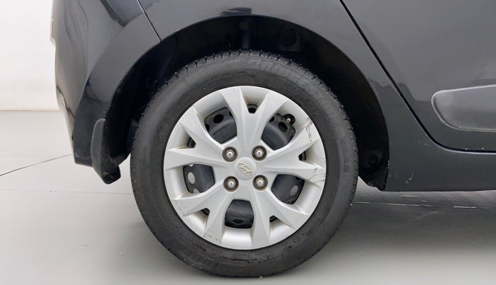 2014 Hyundai Grand i10 SPORTZ 1.2 KAPPA VTVT, Petrol, Manual, 63,653 km, Right Rear Wheel