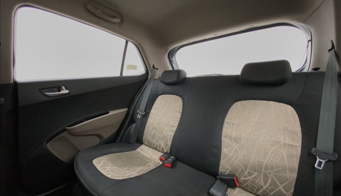 2015 Hyundai Grand i10 ASTA 1.2 KAPPA VTVT, Petrol, Manual, 54,878 km, Right Side Rear Door Cabin