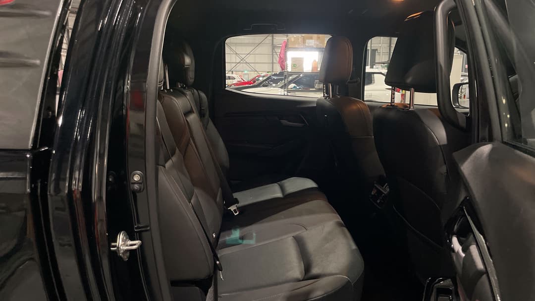 2022 Isuzu D-MAX X-terrain (4x4), Automatic, 31240 km, Right Side Rear Door Cabin View