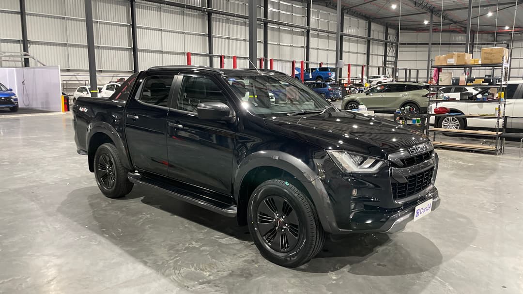 2022 Isuzu D-MAX X-terrain (4x4), Automatic, 31240 km, 