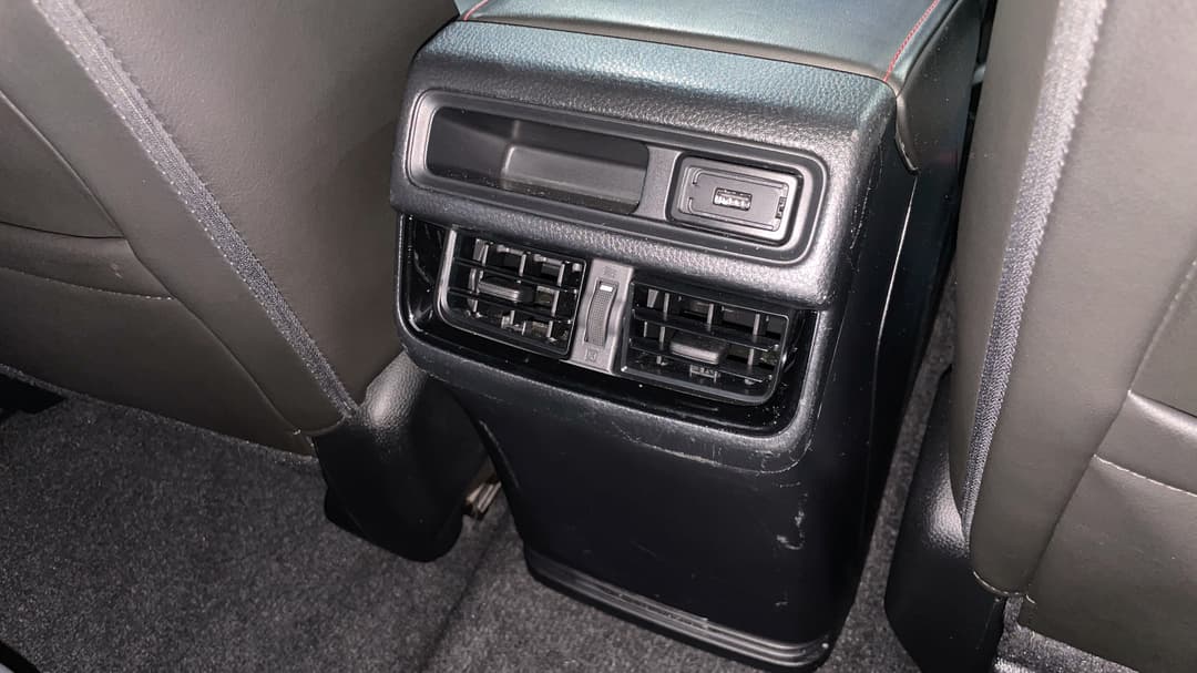 2022 Isuzu D-MAX X-terrain (4x4), Automatic, 31240 km, Rear A/C Vent
