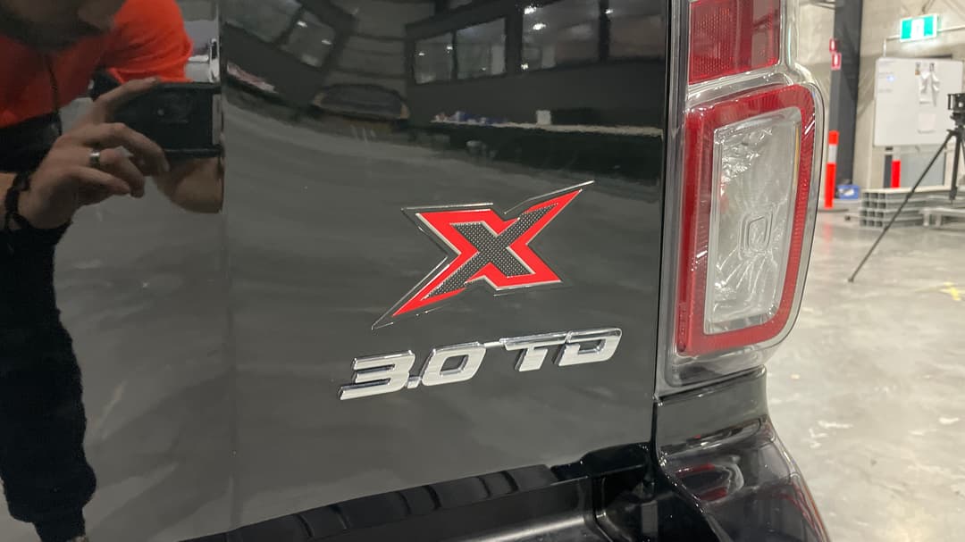 2022 Isuzu D-MAX X-terrain (4x4), Automatic, 31240 km, Badge (Boot Right Side)