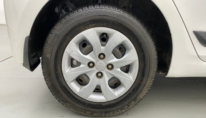2015 Hyundai Elite i20 SPORTZ 1.2, Petrol, Manual, 68,713 km, Right Rear Wheel