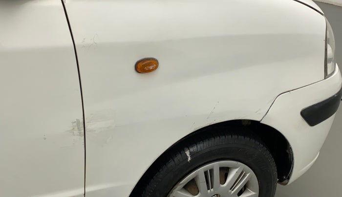 2010 Hyundai Santro Xing GL PLUS, Petrol, Manual, 63,639 km, Right fender - Minor scratches