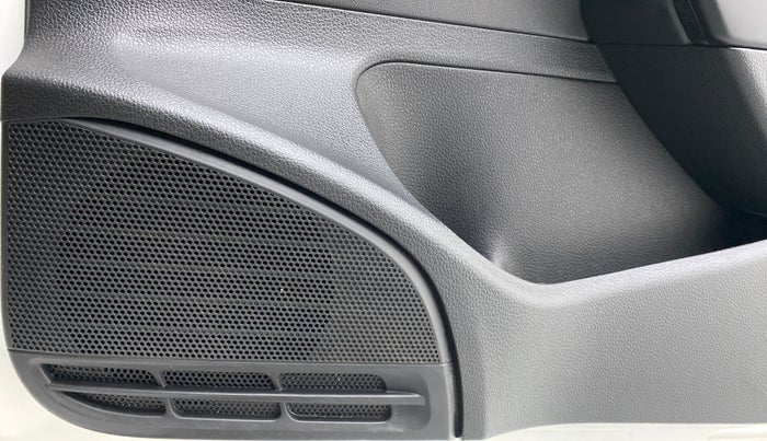 2017 Volkswagen Polo HIGHLINE PLUS 1.5L DIESEL, Diesel, Manual, 48,285 km, Speaker