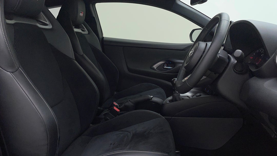 2021 Toyota Gr Yaris Gr, Manual, 22569 km, Right Side Front Door Cabin View
